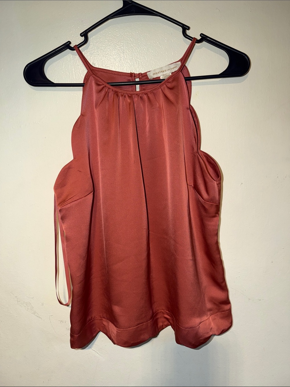 Monteau Los Angeles Satin Sleeveless Top Size Medium